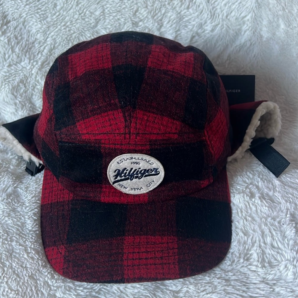 ‼️Brand New Never Worn ‼️ Tommy Hilfiger Lumberjack Flannel Strapback Hat